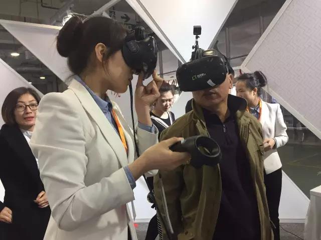 VR体验式看房 VR体验式看房